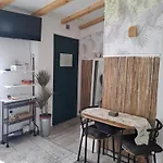 Cabana Old Town Apartamento *